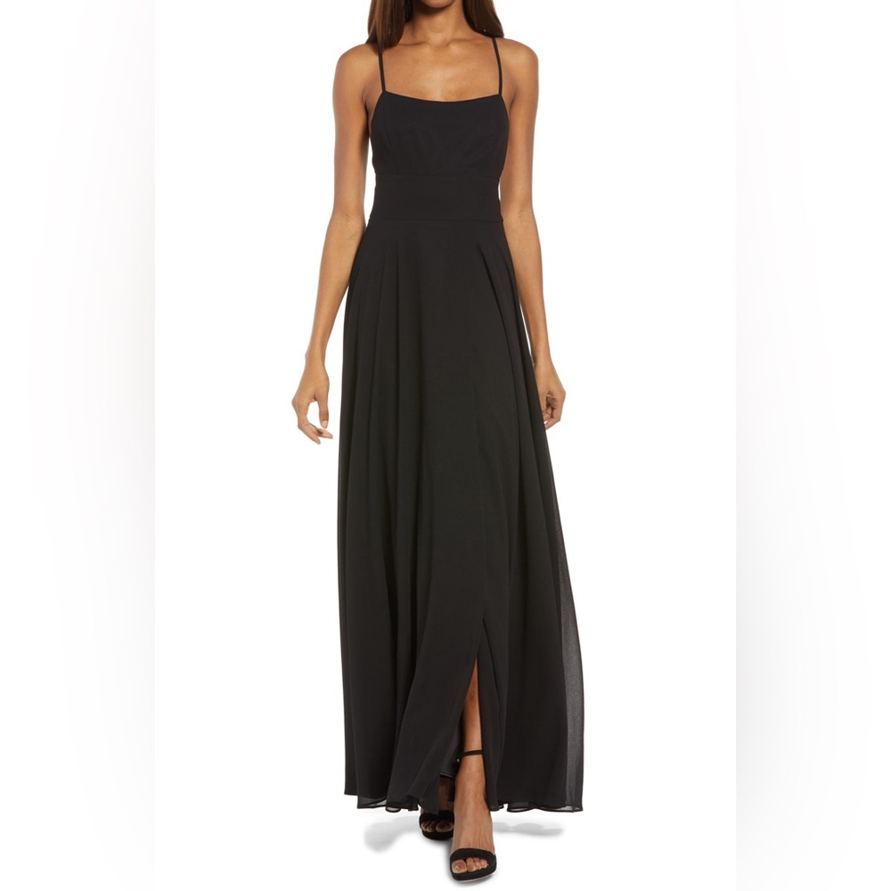 NWT Lulus dreamy romance backless maxi dress